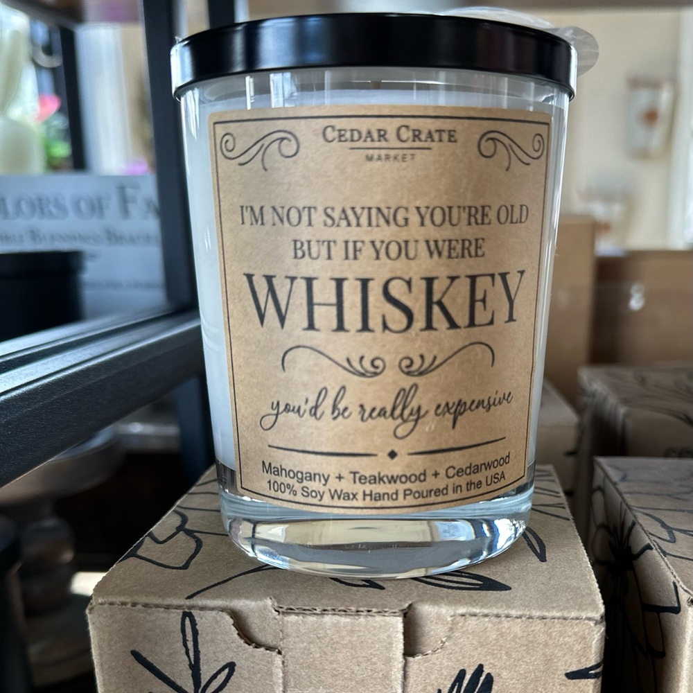 Cedar Crate "Whiskey" Scented Soy Candle - Cream with Black Lid